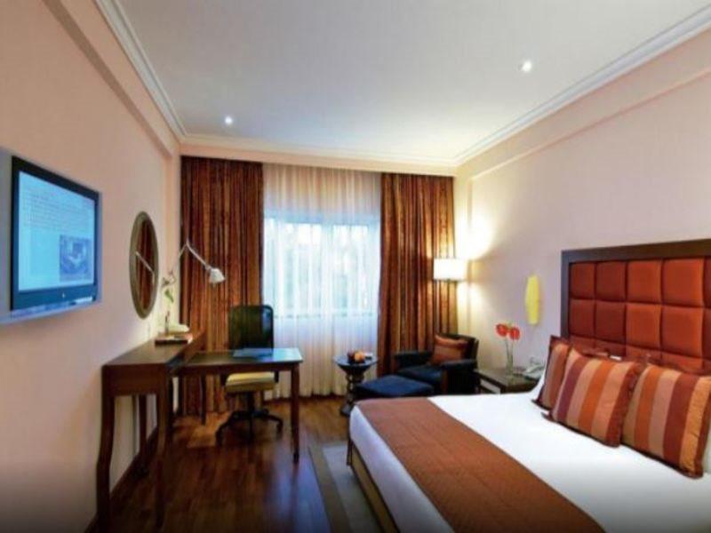 Vivanta Bengaluru Residency Road Eksteriør billede