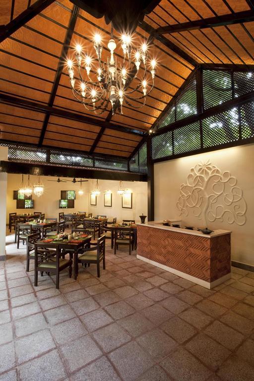 Vivanta Bengaluru Residency Road Eksteriør billede